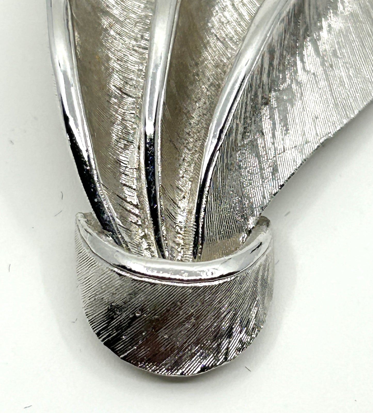 Vintage 3 Leaf Textured Silver Look Brooch