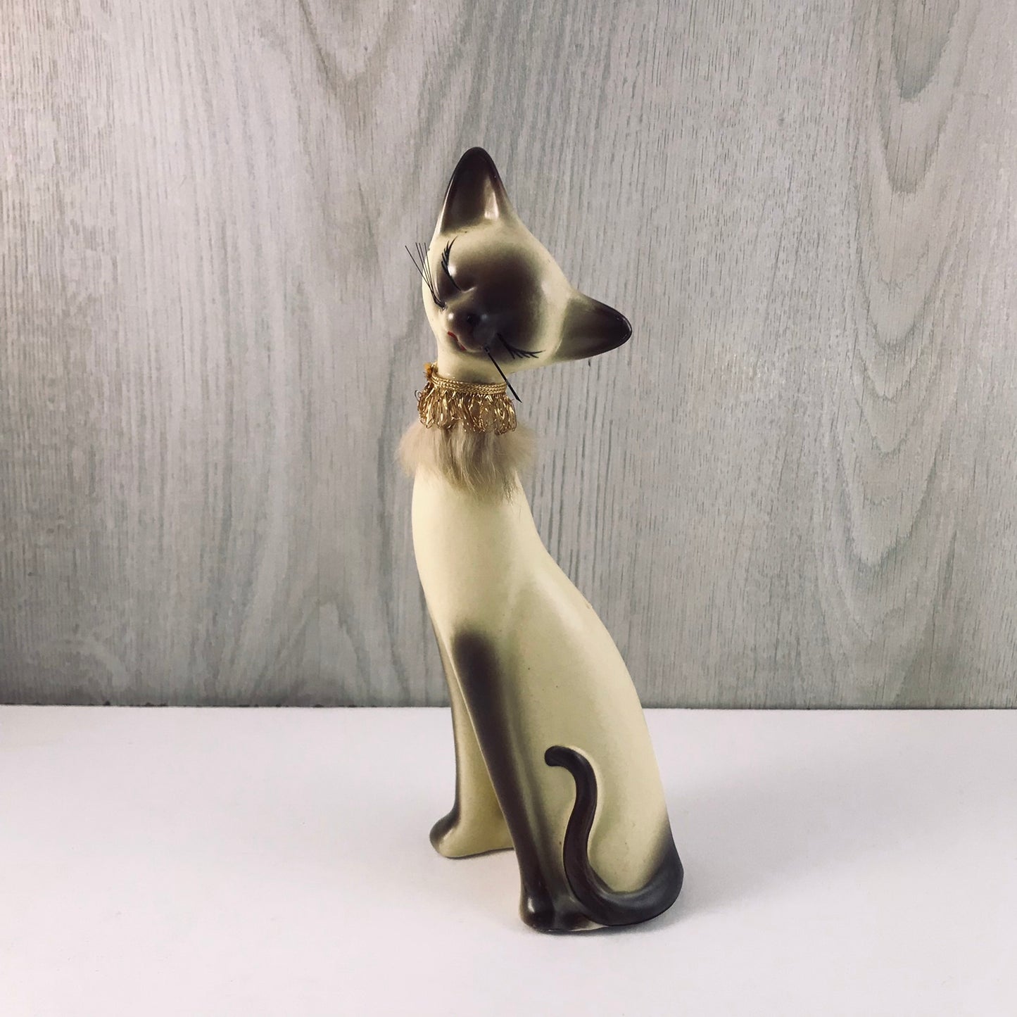 Vintage Giftcraft Trio of Siamese Sitting Ceramic Cats, Furry Gold and Silver Trimmed Collars
