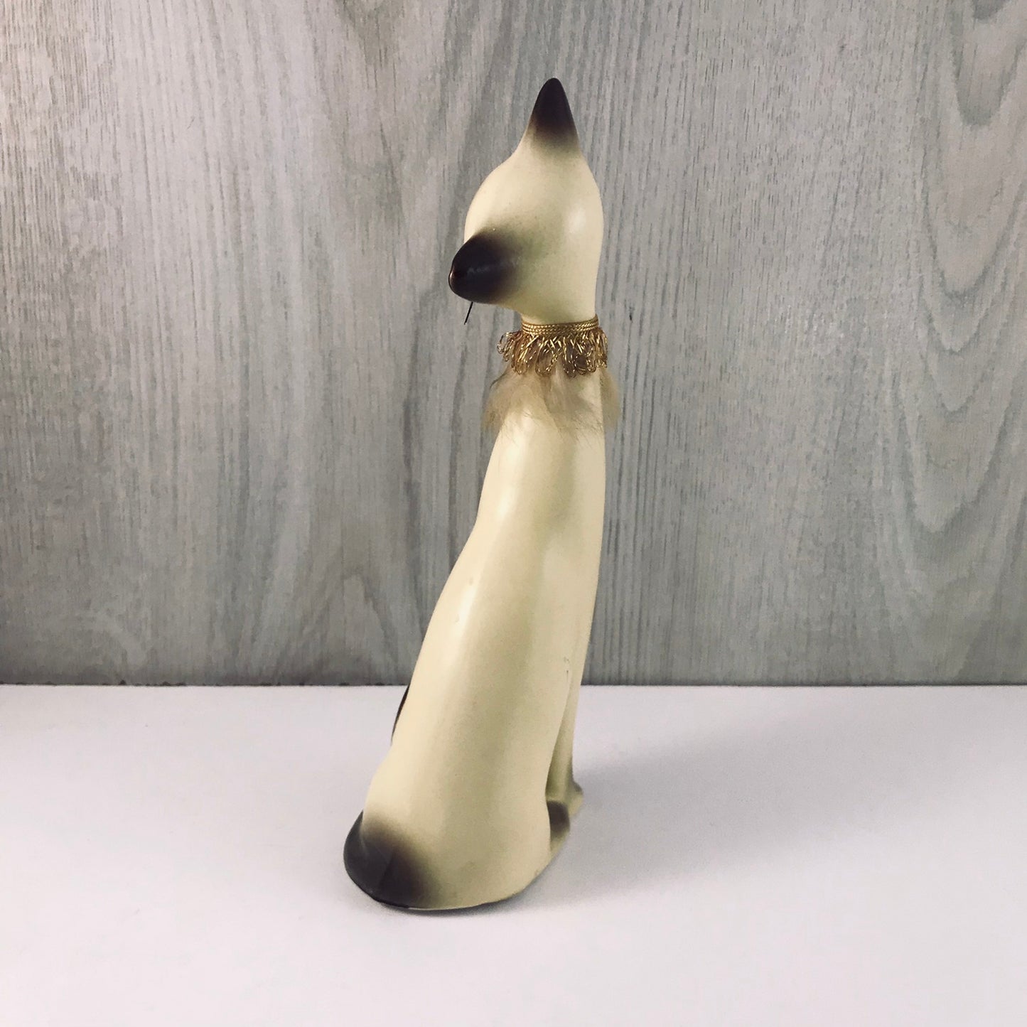 Vintage Giftcraft Trio of Siamese Sitting Ceramic Cats, Furry Gold and Silver Trimmed Collars
