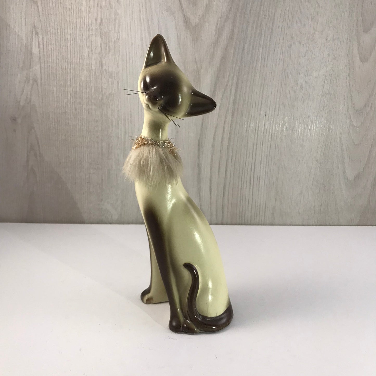 Vintage Giftcraft Trio of Siamese Sitting Ceramic Cats, Furry Gold and Silver Trimmed Collars