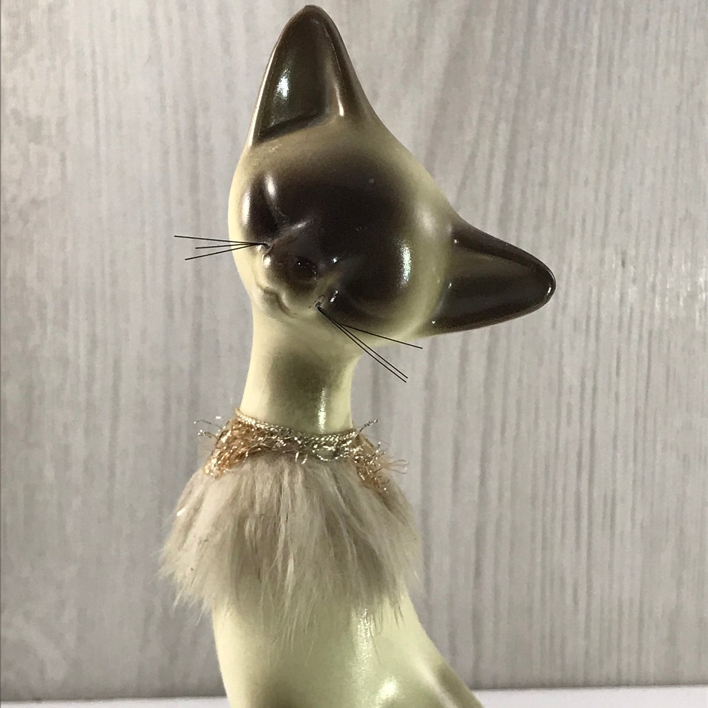 Vintage Giftcraft Trio of Siamese Sitting Ceramic Cats, Furry Gold and Silver Trimmed Collars