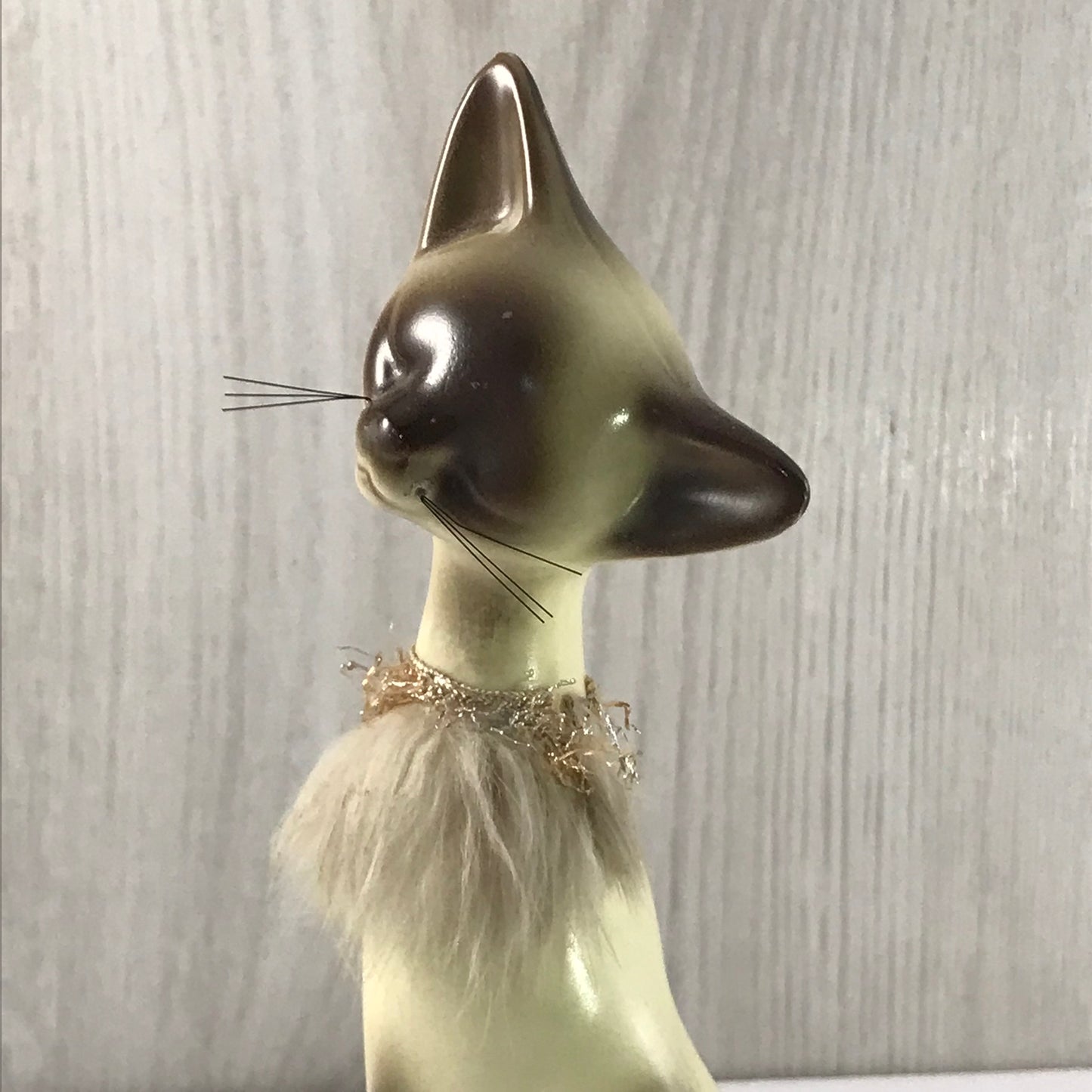 Vintage Giftcraft Trio of Siamese Sitting Ceramic Cats, Furry Gold and Silver Trimmed Collars