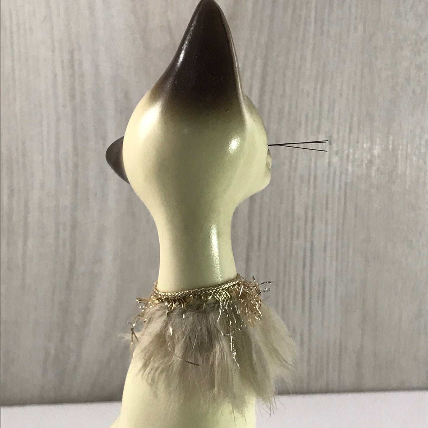Vintage Giftcraft Trio of Siamese Sitting Ceramic Cats, Furry Gold and Silver Trimmed Collars