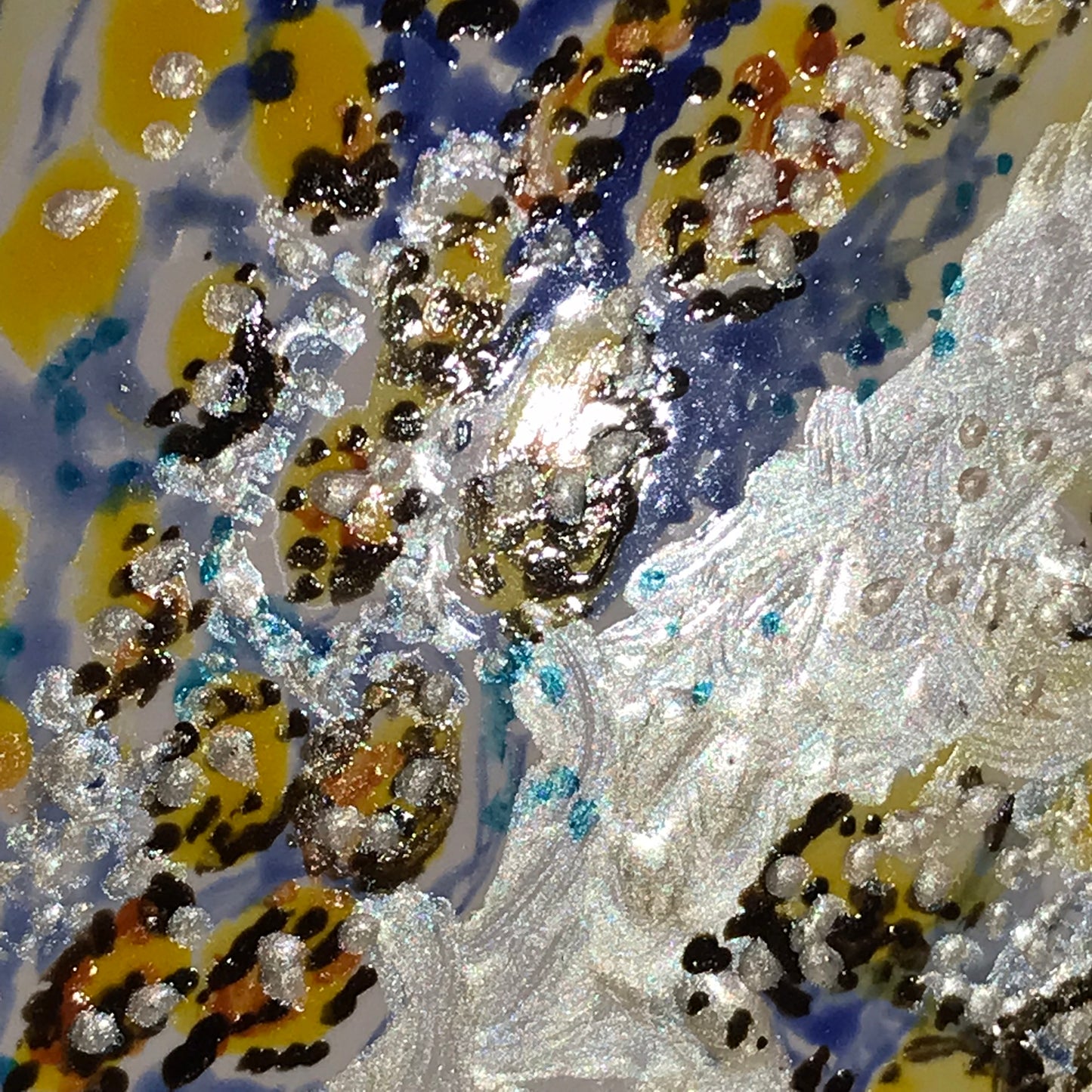 Sherrilyn Boundy Yellow / Blue Puffy Fish Wall Décor Tile