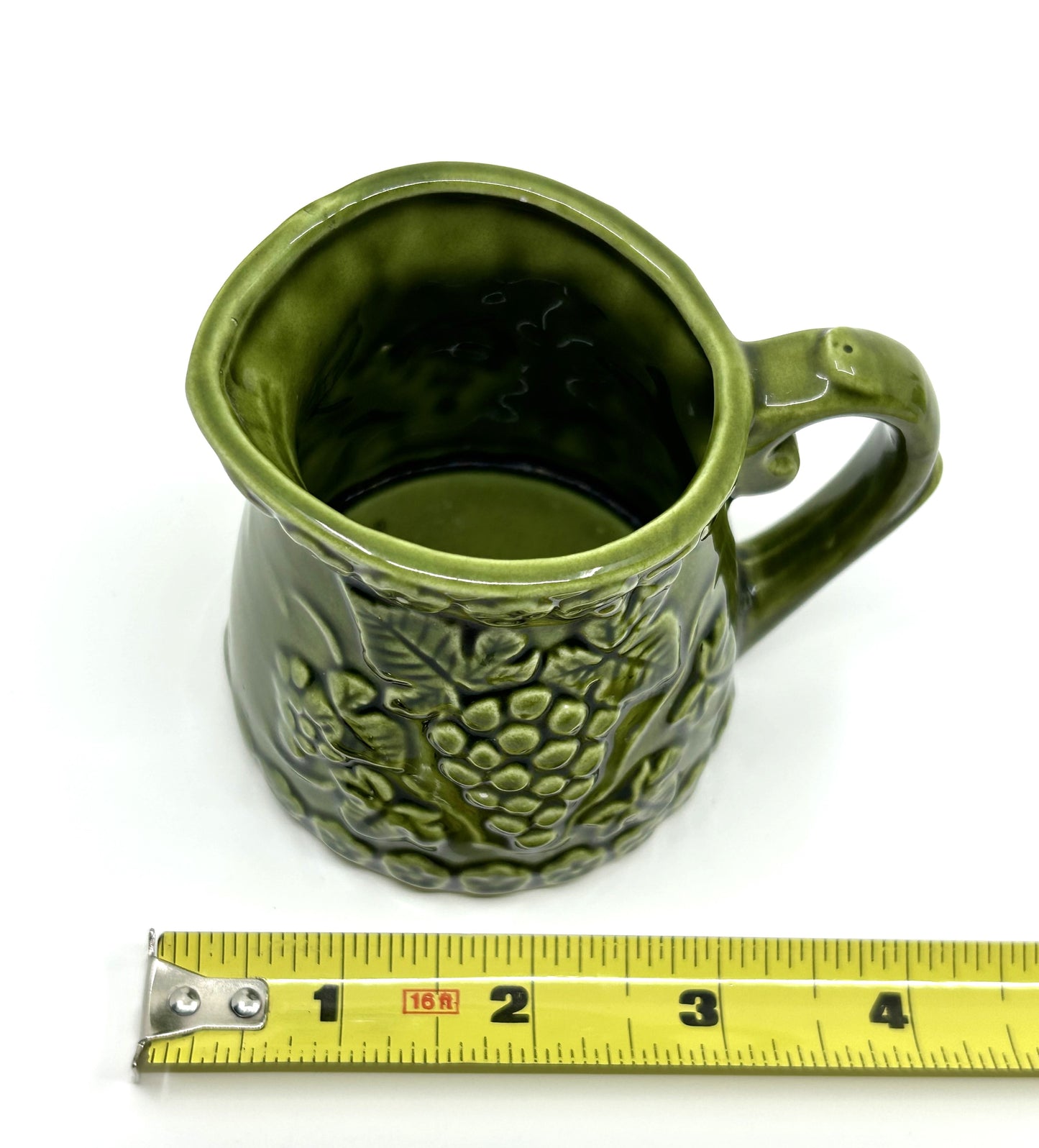 Vintage Avocado Green Grapes Gilford Ceramic Measuring Jugs - Set of 4
