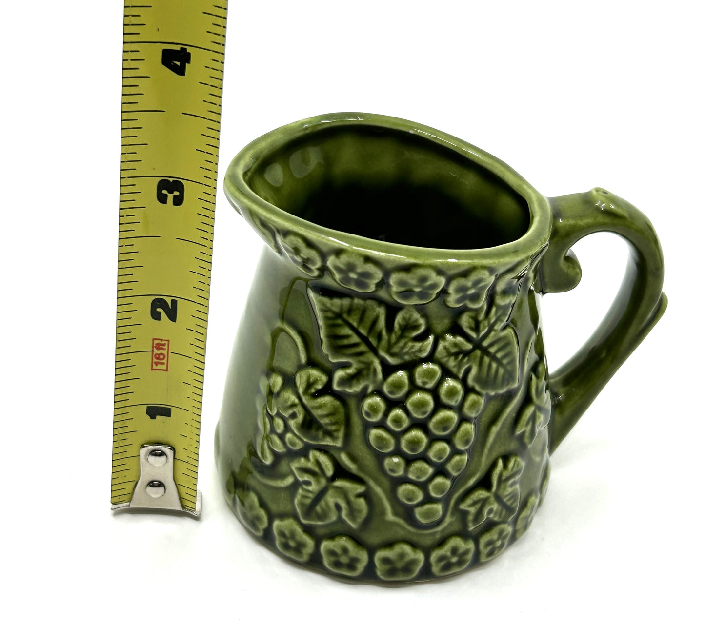 Vintage Avocado Green Grapes Gilford Ceramic Measuring Jugs - Set of 4
