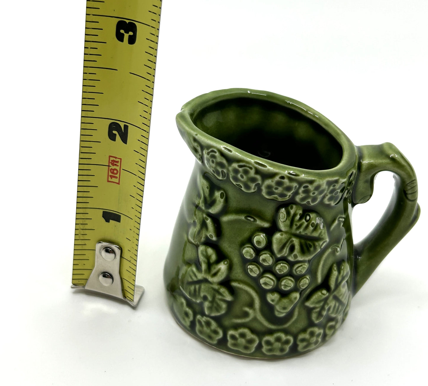 Vintage Avocado Green Grapes Gilford Ceramic Measuring Jugs - Set of 4