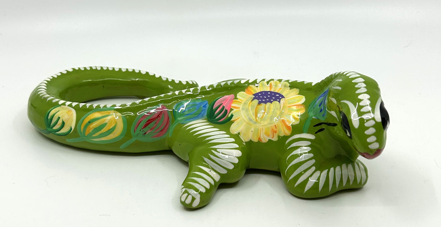 Talavera Hand Painted Mexican Folk Art Ceramic Green Lizard / Salamander / Iguana