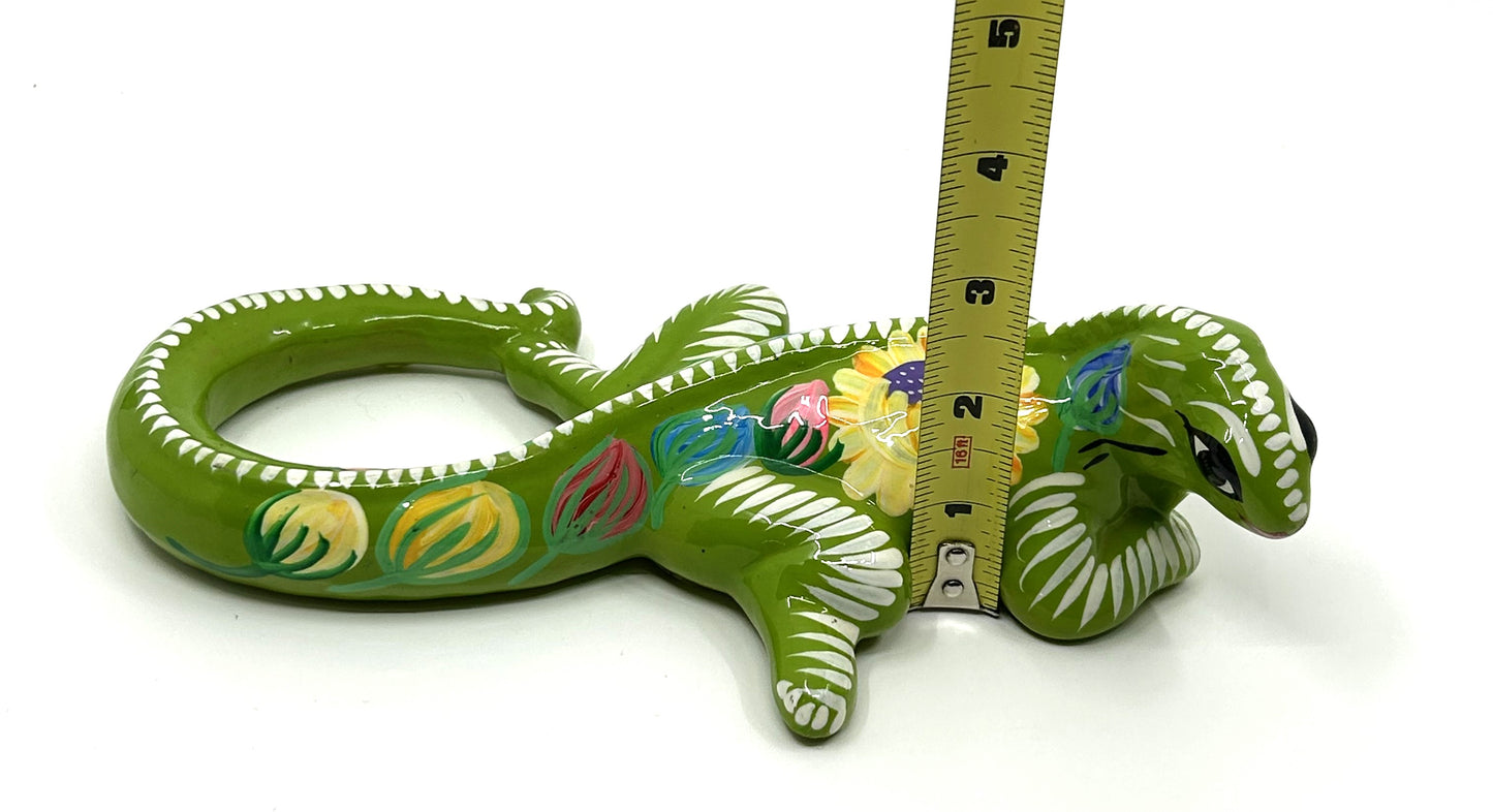 Talavera Hand Painted Mexican Folk Art Ceramic Green Lizard / Salamander / Iguana