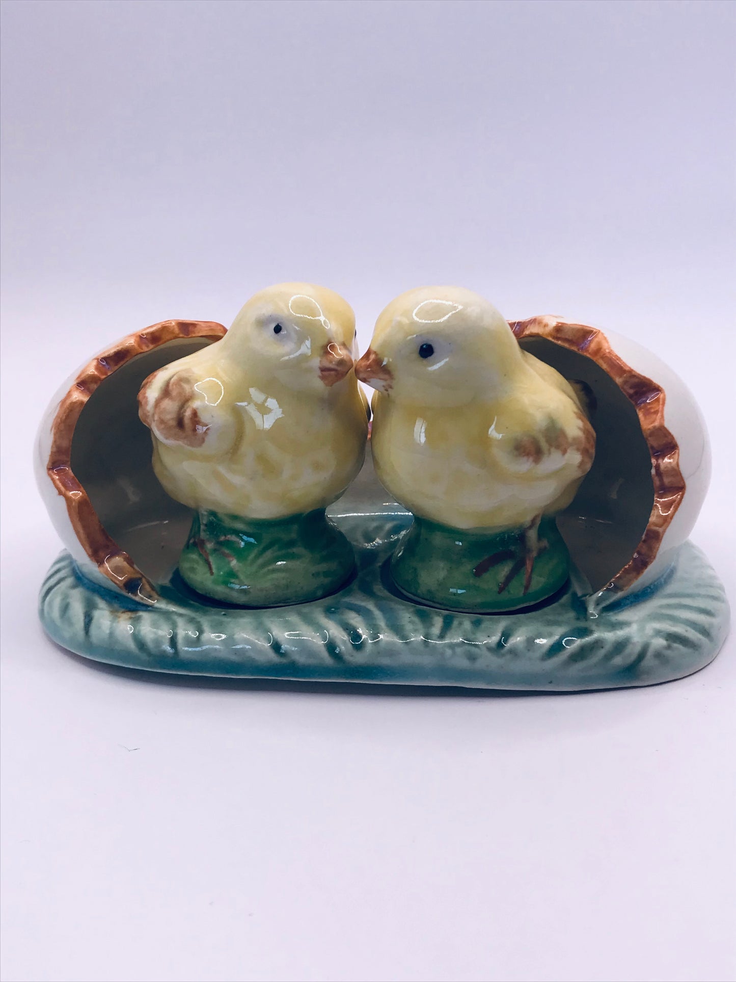 1950's Vintage Baby Chicks Salt & Pepper Shakers
