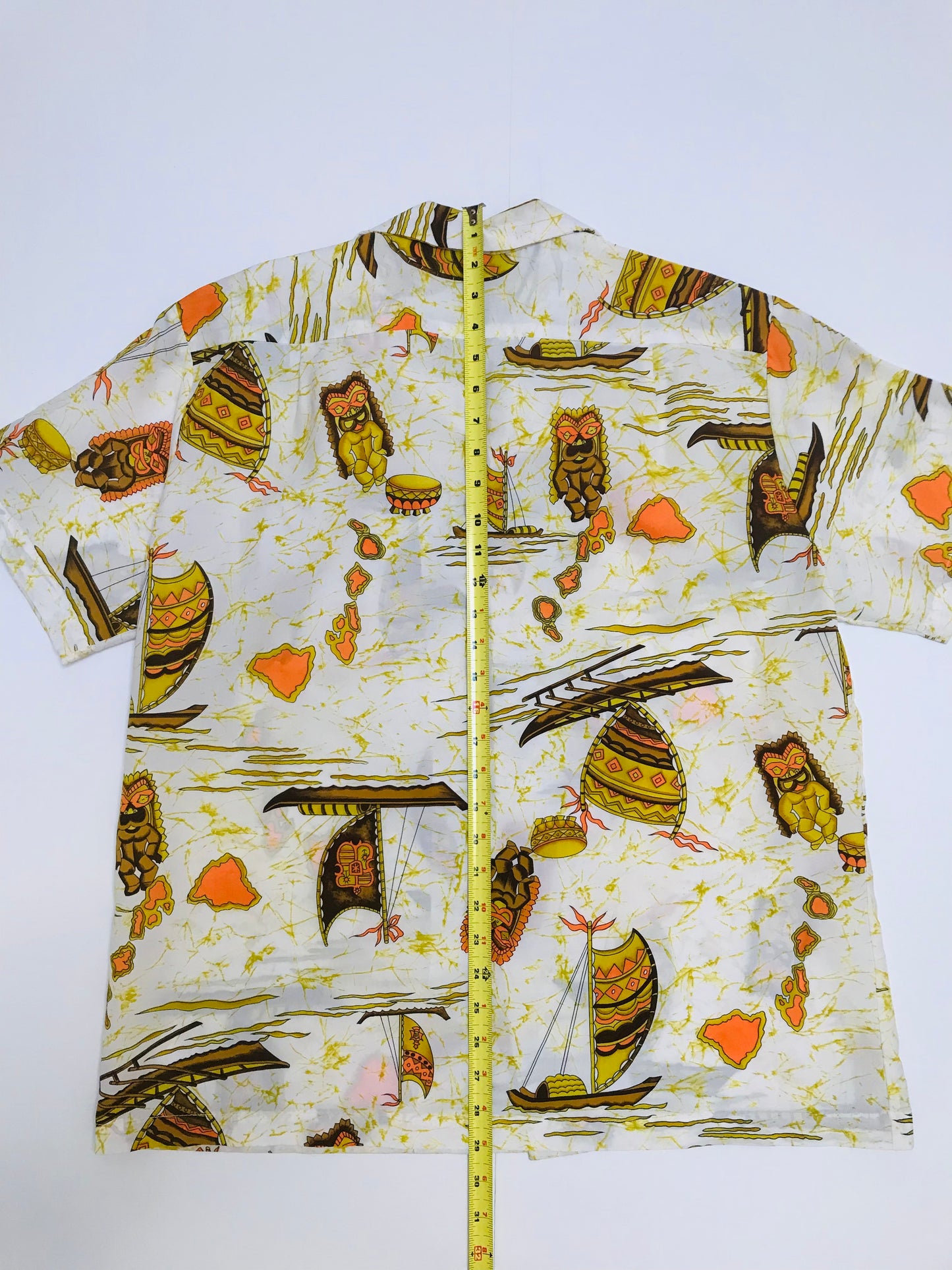 Vintage Hawaiian S/S Button Up Collared Shirt, Tiki, Islands, Boat, Canoe Pattern, Yellow, White, Brown, Original Hawaii