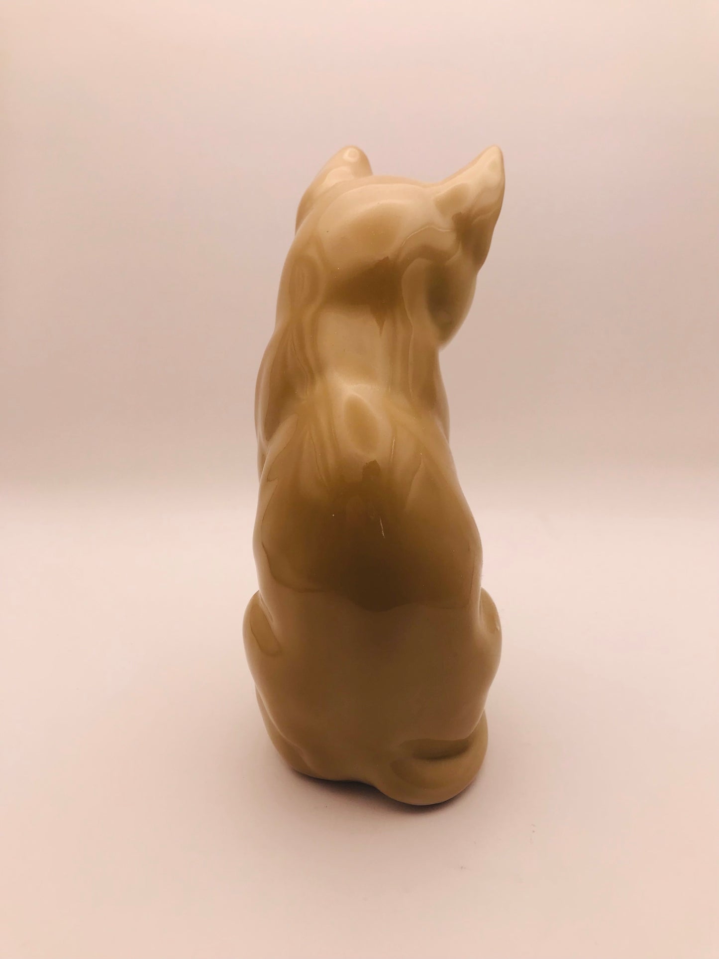 Otagiri Sitting Pretty Smiling Kitty Cat Ceramic Figurine