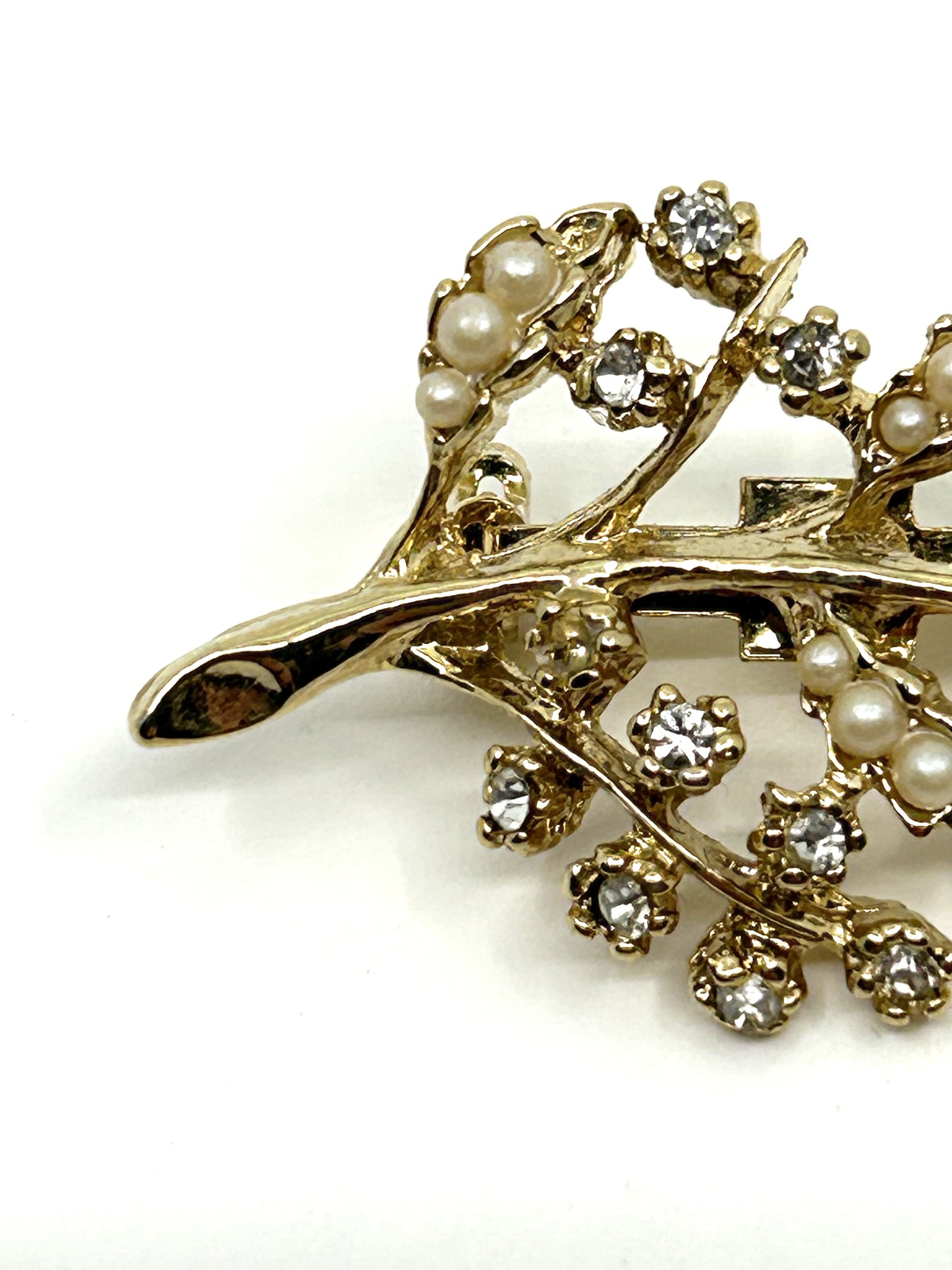 Vintage Goldtone Faux Diamonds and Pearls Tree Branch Brooch