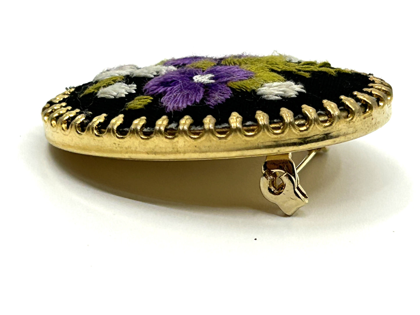 Vintage Cross Stitched Violets Round Goldtone Cameo Brooch