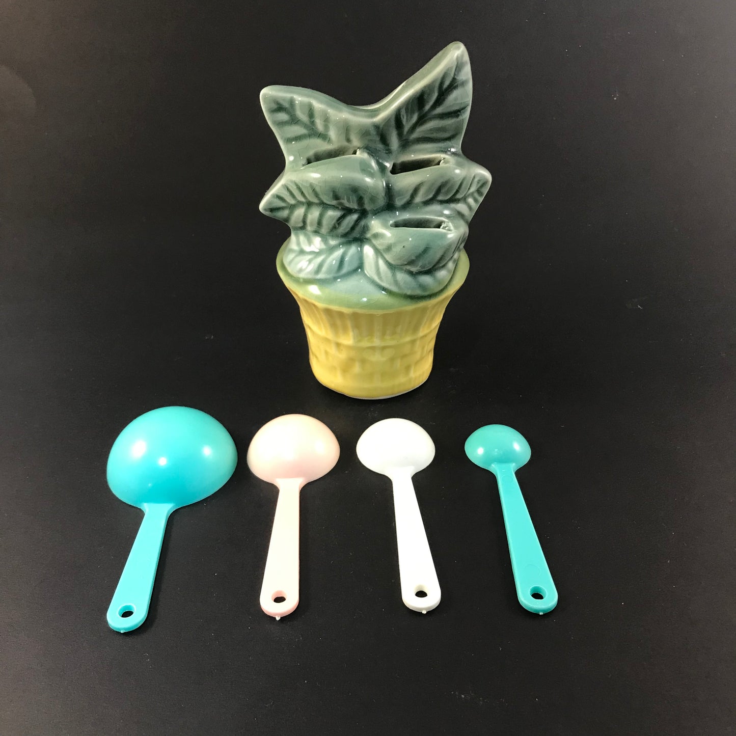 Floral Bouquet Measuring Spoon Flowers