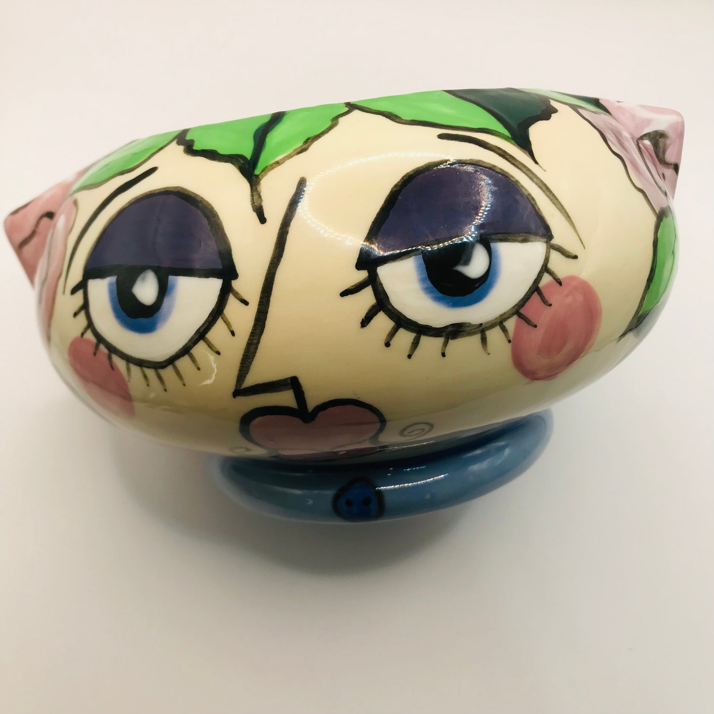 Patricia Golding Paquin Big Face and Roses Self-Watering Planter