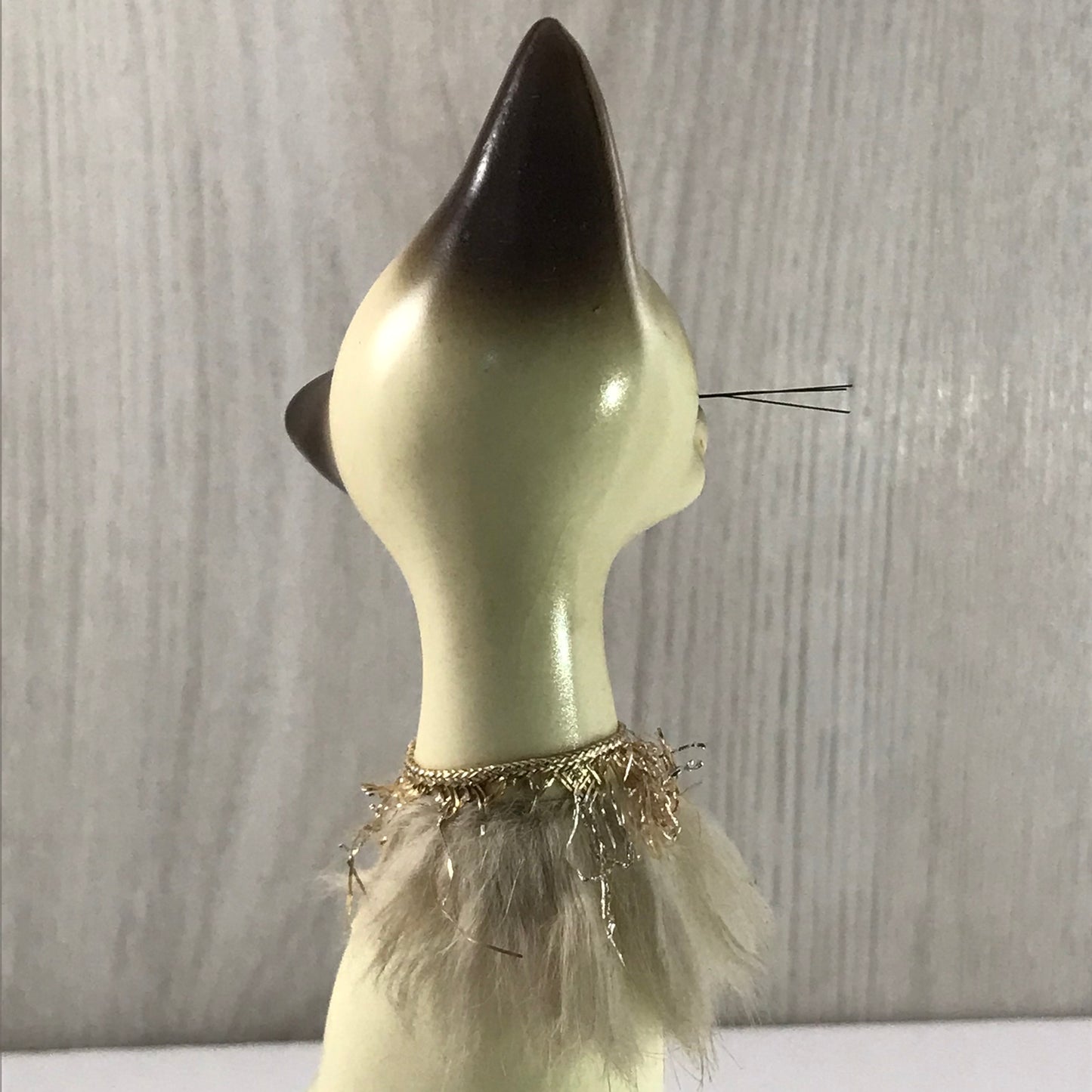 Vintage Giftcraft Trio of Siamese Sitting Ceramic Cats, Furry Gold and Silver Trimmed Collars