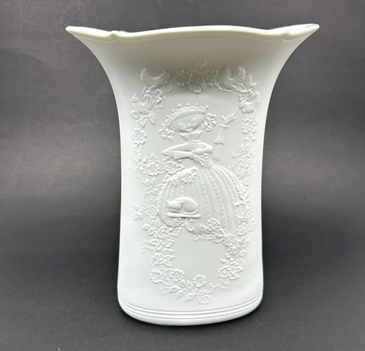 AK Kaiser White Porcelain Bisque Vase - Princess and the Cat Raised Motif