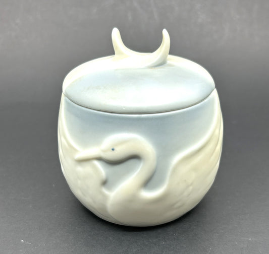 Fitz & Floyd White Swan Trinket Jar with Lid  - Rare  1984