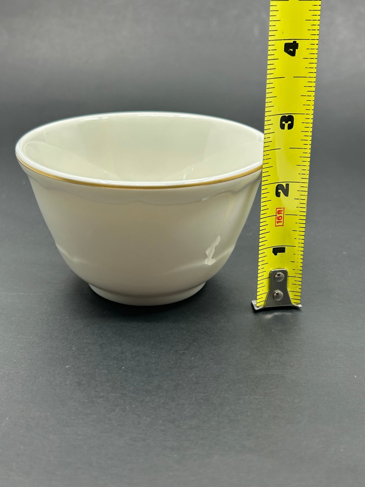 Syracuse of Canada 70 Restaurant Ware Mini White Bowls with Gold Trim