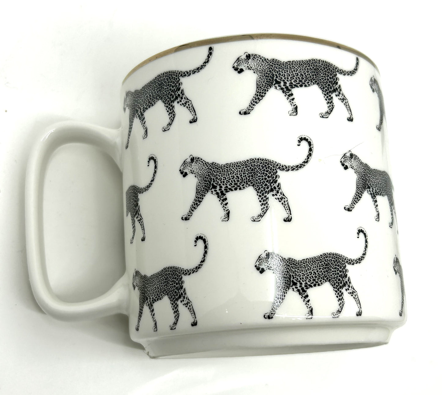 Casa Moderna Cheetah Print Gold Trimmed Coffee/Tea Mug