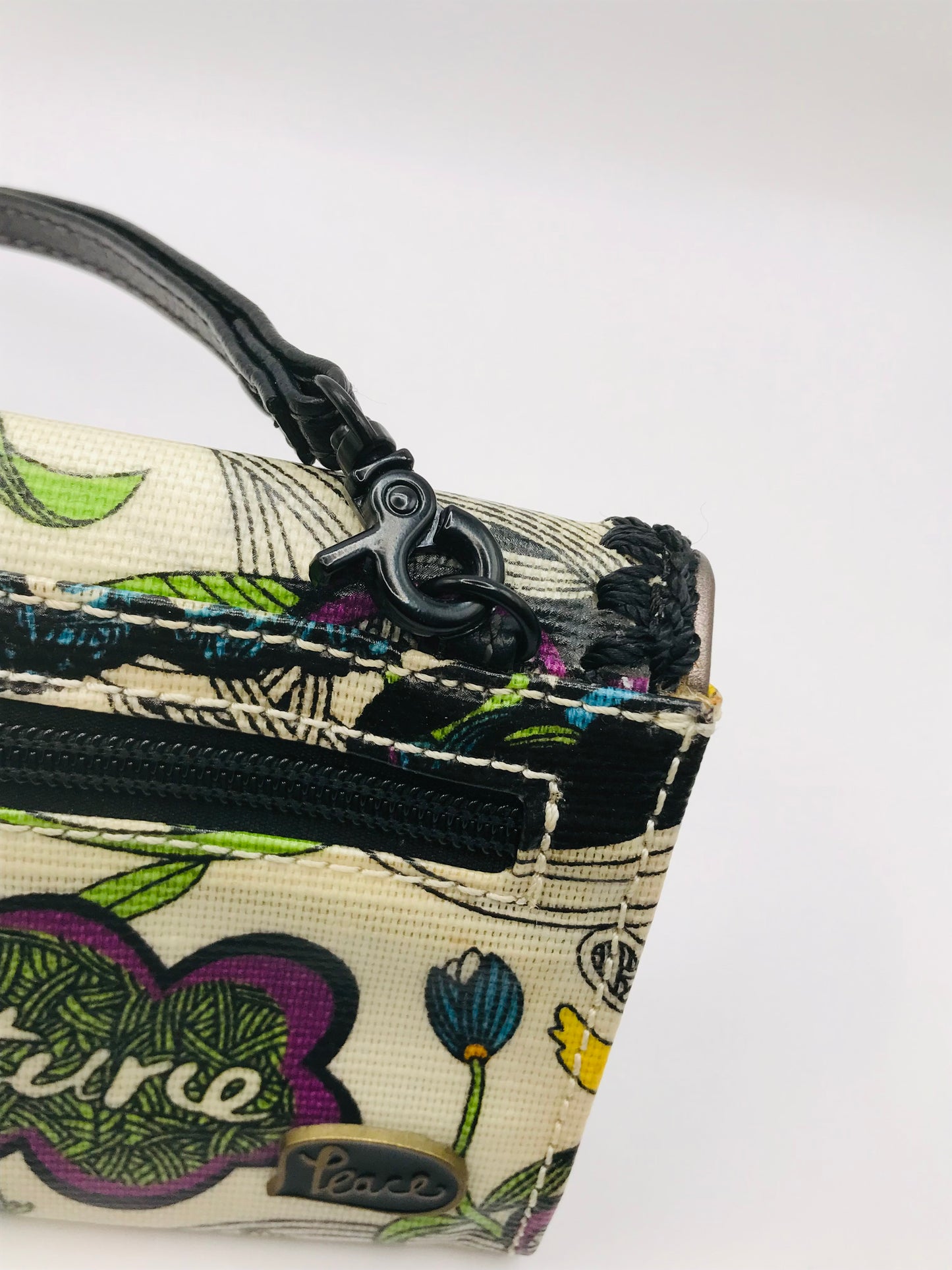 Sakroots Peace Birds Wristlet Wallet w/Peace Tag