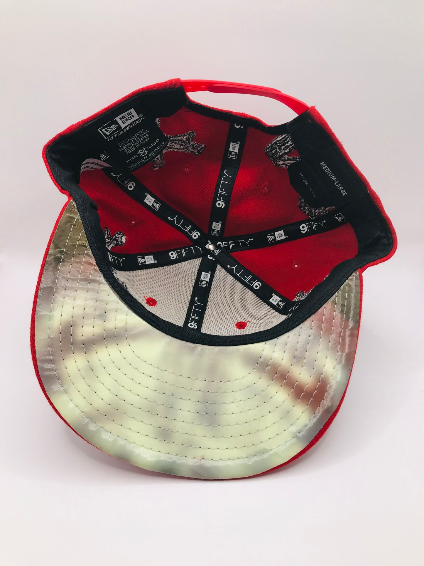 NEW ERA MCMXX Red Snapback 9FIFTY Cap NWS