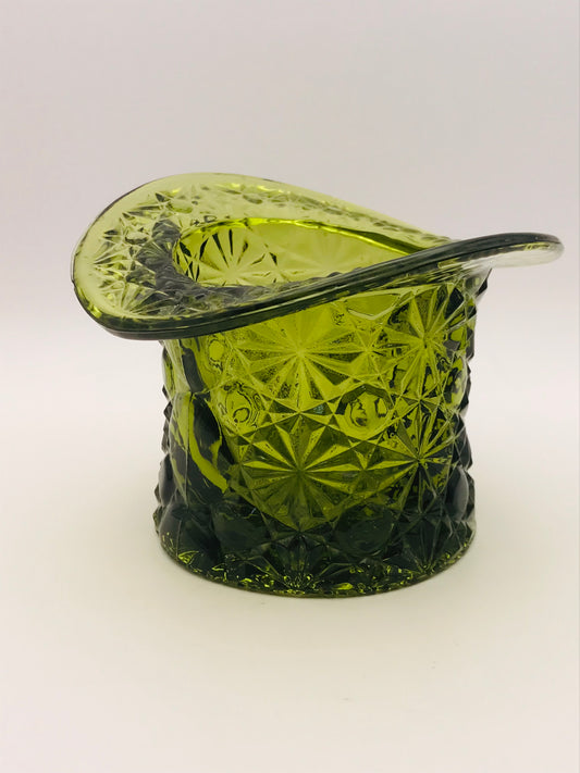 Fenton Daisy and Button Emerald Green Glass Top Hat